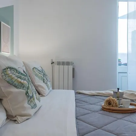 Lägenhet Terzo Campanello - Terrazza Nel Centro Storico