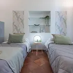 Terzo Campanello - Terrazza Nel Centro Storico *