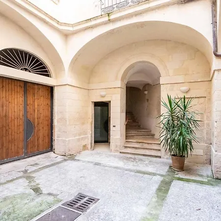 Terzo Campanello - Terrazza Nel Centro Storico Appartement Lecce