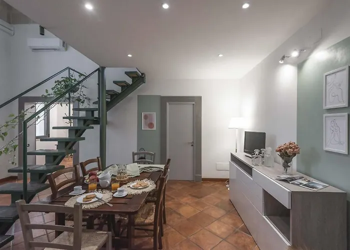 דירה Terzo Campanello - Terrazza Nel Centro Storico לצ'ה